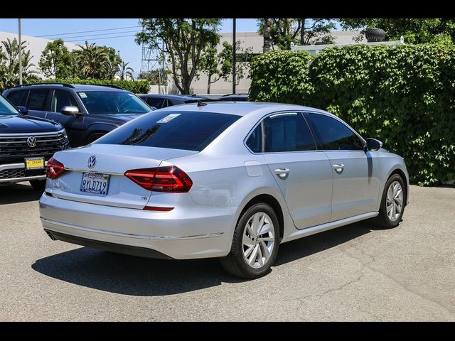 2018 Volkswagen Passat 2.0T SE