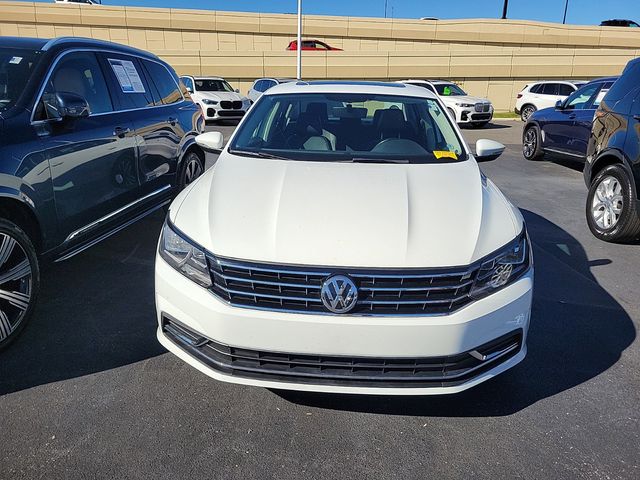 2018 Volkswagen Passat 2.0T SE