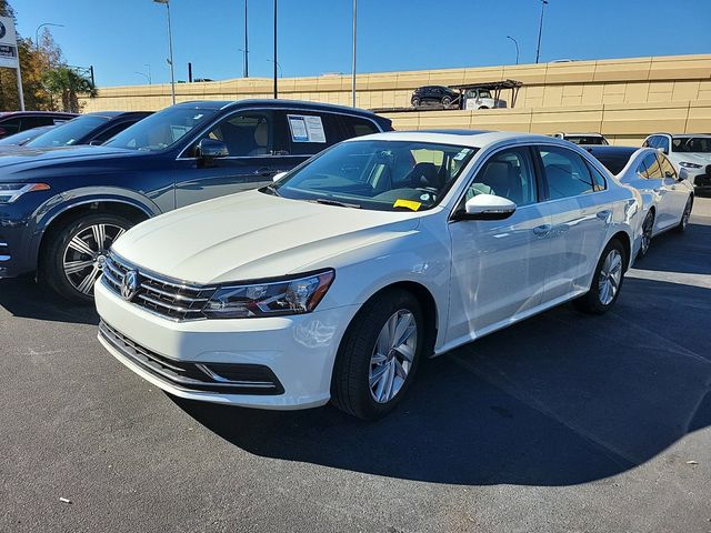 2018 Volkswagen Passat 2.0T SE