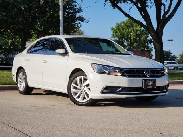 2018 Volkswagen Passat 2.0T SE