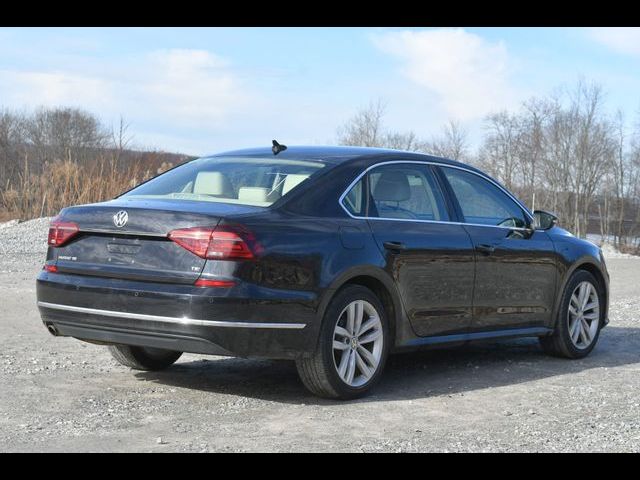 2018 Volkswagen Passat 2.0T SE