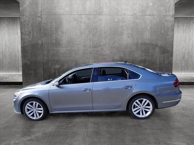 2018 Volkswagen Passat 2.0T SE