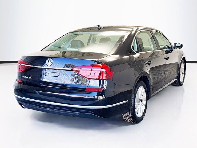 2018 Volkswagen Passat 2.0T SE