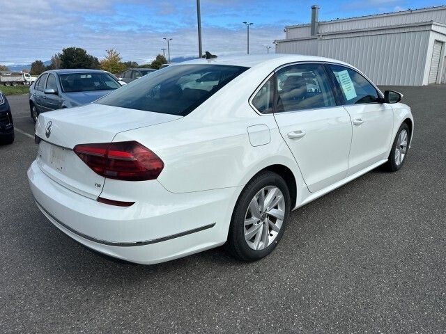 2018 Volkswagen Passat 2.0T SE