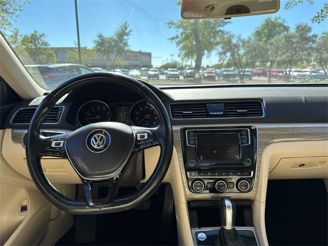 2018 Volkswagen Passat 2.0T SE