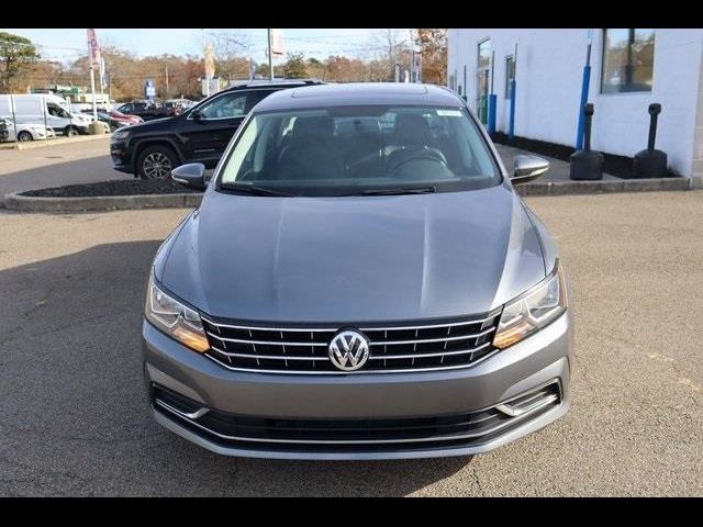 2018 Volkswagen Passat 2.0T SE