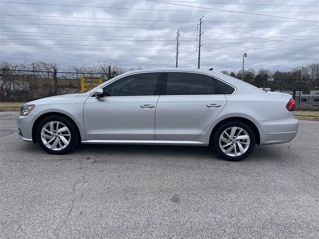 2018 Volkswagen Passat 2.0T SE