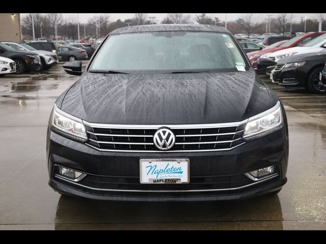 2018 Volkswagen Passat 2.0T SE