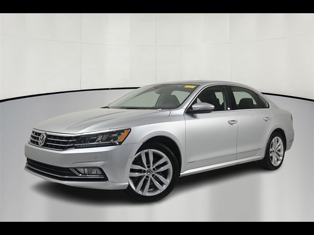 2018 Volkswagen Passat 2.0T SEL Premium