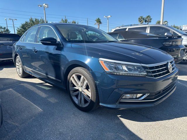 2018 Volkswagen Passat 2.0T SEL Premium