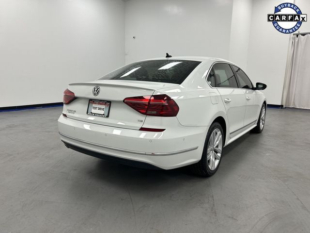 2018 Volkswagen Passat 2.0T SEL Premium