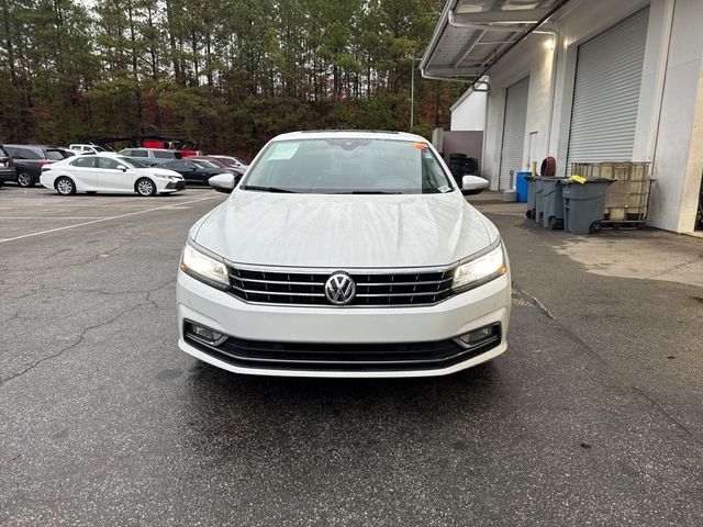 2018 Volkswagen Passat 2.0T SEL Premium