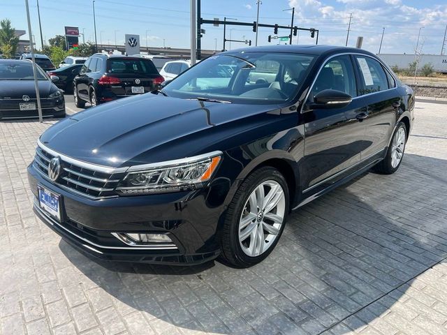 2018 Volkswagen Passat 2.0T SEL Premium