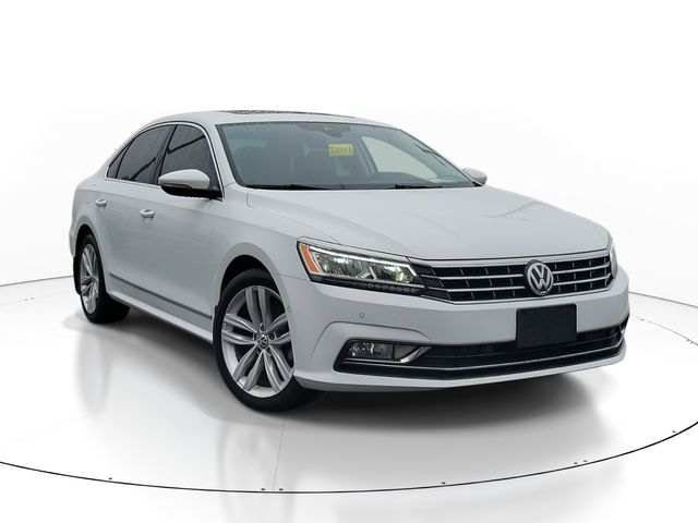 2018 Volkswagen Passat 2.0T SEL Premium