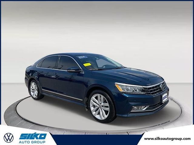 2018 Volkswagen Passat 2.0T SEL Premium