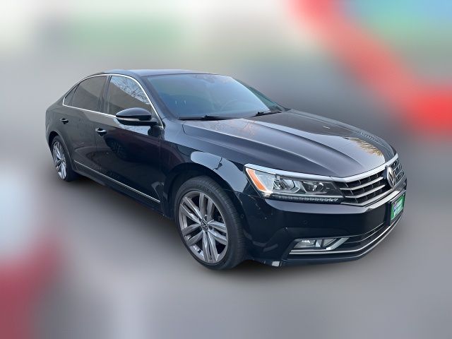 2018 Volkswagen Passat 2.0T SEL Premium