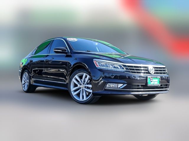 2018 Volkswagen Passat 2.0T SEL Premium