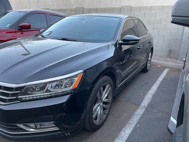 2018 Volkswagen Passat 2.0T SEL Premium