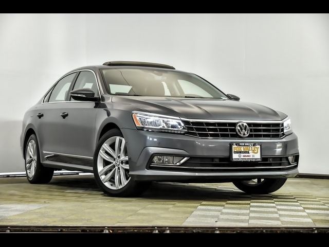 2018 Volkswagen Passat 2.0T SEL Premium