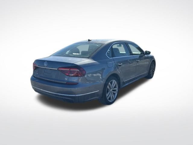 2018 Volkswagen Passat 2.0T SEL Premium