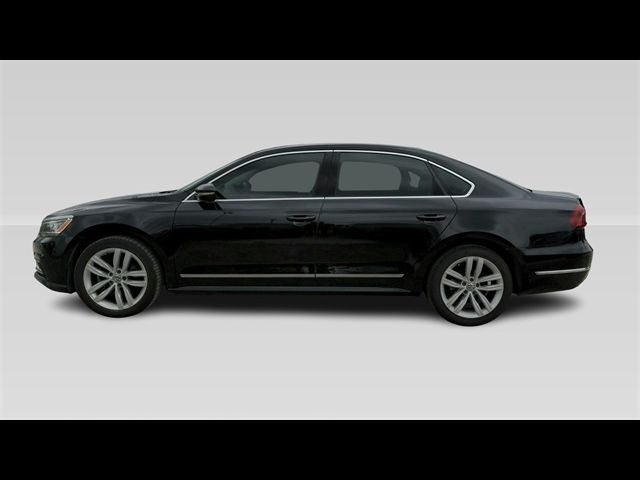 2018 Volkswagen Passat 2.0T SEL Premium