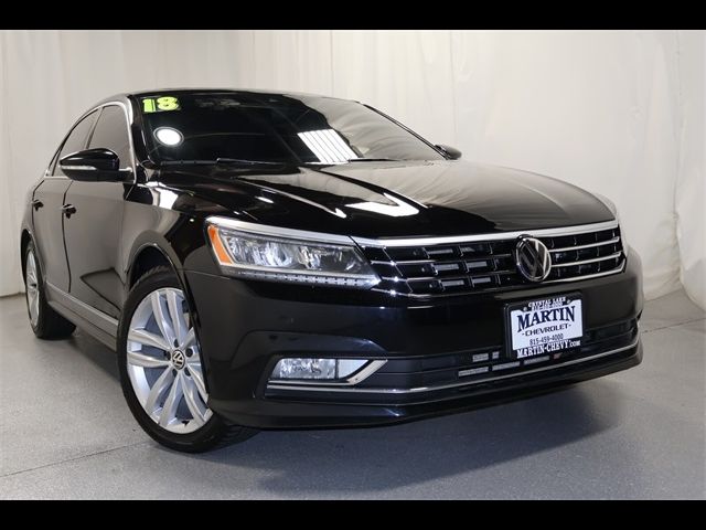 2018 Volkswagen Passat 2.0T SEL Premium