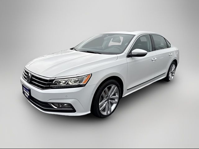 2018 Volkswagen Passat 2.0T SEL Premium