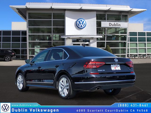 2018 Volkswagen Passat 2.0T SEL Premium