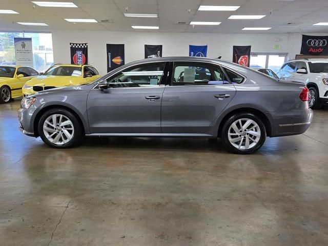 2018 Volkswagen Passat 2.0T SE