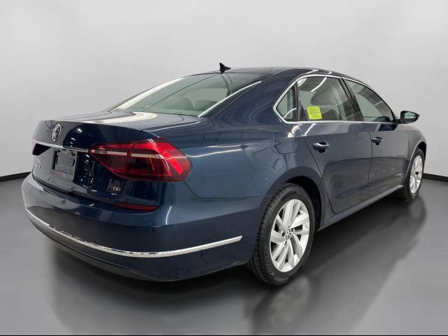 2018 Volkswagen Passat 2.0T SE