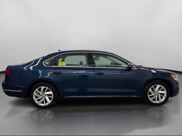 2018 Volkswagen Passat 2.0T SE