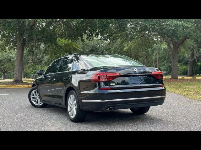 2018 Volkswagen Passat 2.0T SE