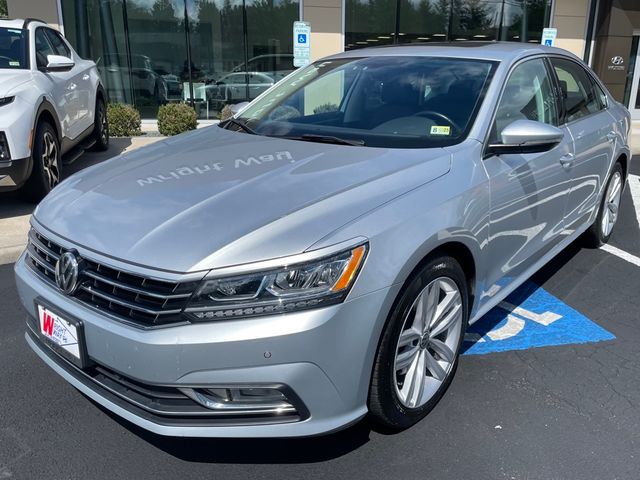 2018 Volkswagen Passat 2.0T SE Technology