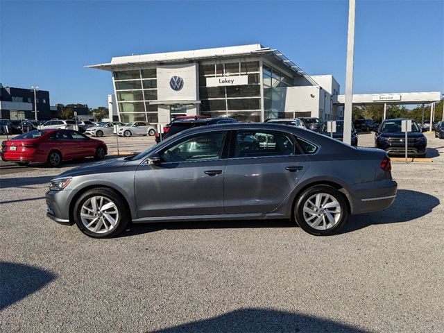 2018 Volkswagen Passat 2.0T SE Technology