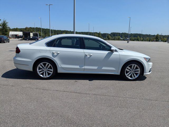 2018 Volkswagen Passat 2.0T SE Technology