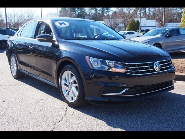 2018 Volkswagen Passat 2.0T SE Technology