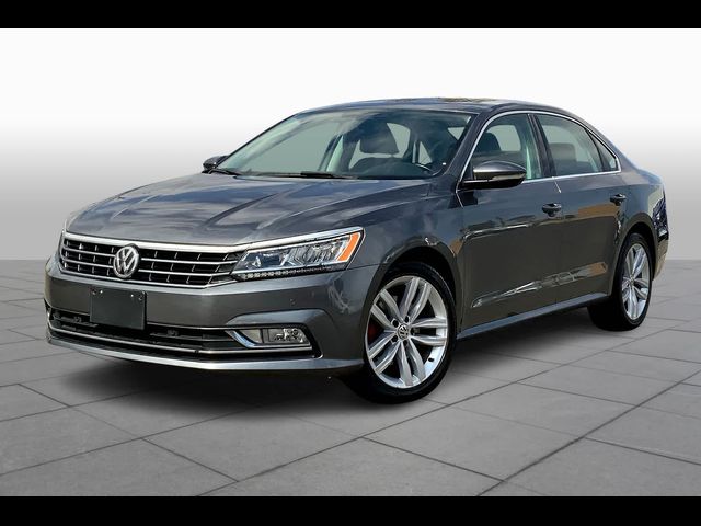 2018 Volkswagen Passat 2.0T SE Technology