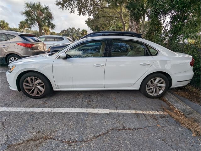 2018 Volkswagen Passat 2.0T SE Technology