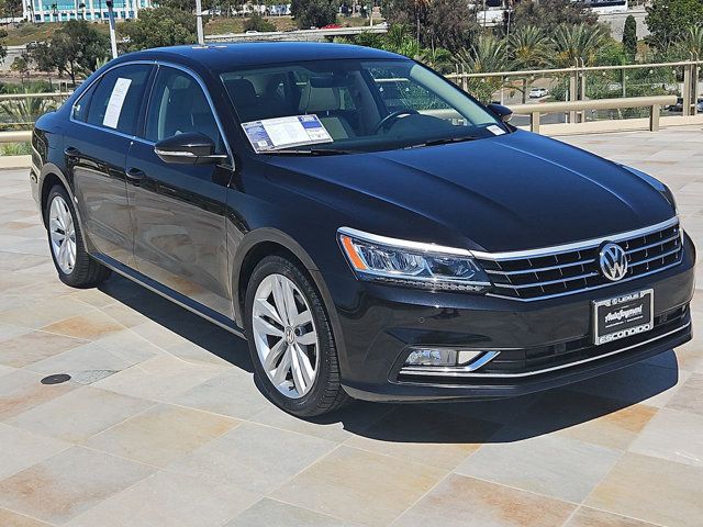 2018 Volkswagen Passat 2.0T SE Technology