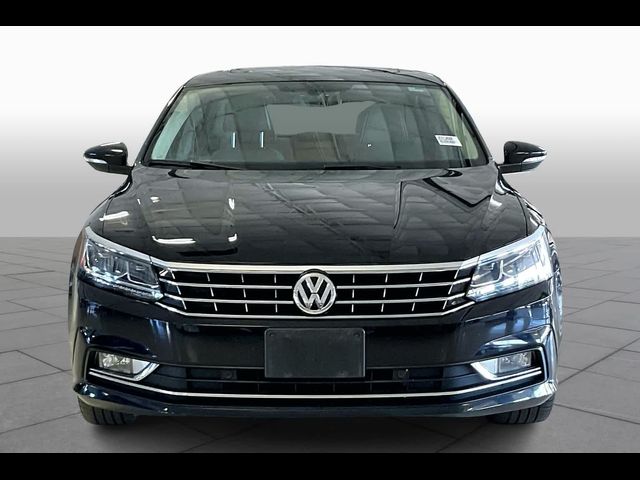 2018 Volkswagen Passat 2.0T SE Technology