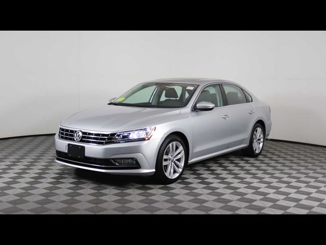 2018 Volkswagen Passat 2.0T SE Technology