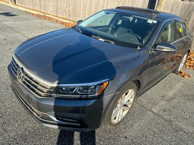 2018 Volkswagen Passat 2.0T SE Technology