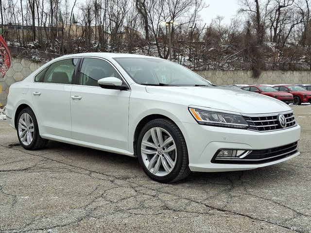 2018 Volkswagen Passat 2.0T SE Technology