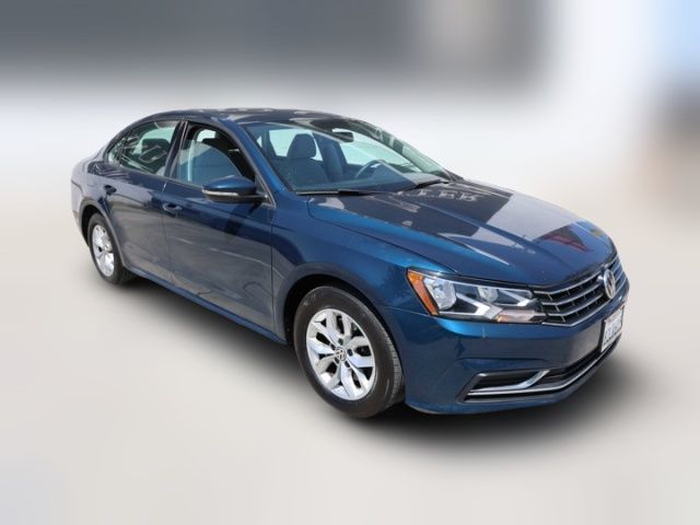 2018 Volkswagen Passat 2.0T S