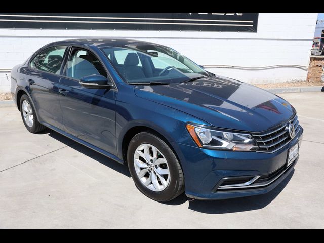 2018 Volkswagen Passat 2.0T S