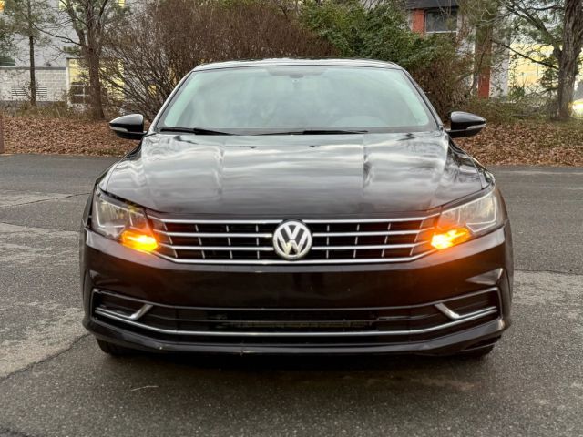 2018 Volkswagen Passat 2.0T S
