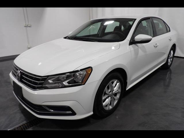 2018 Volkswagen Passat 2.0T S