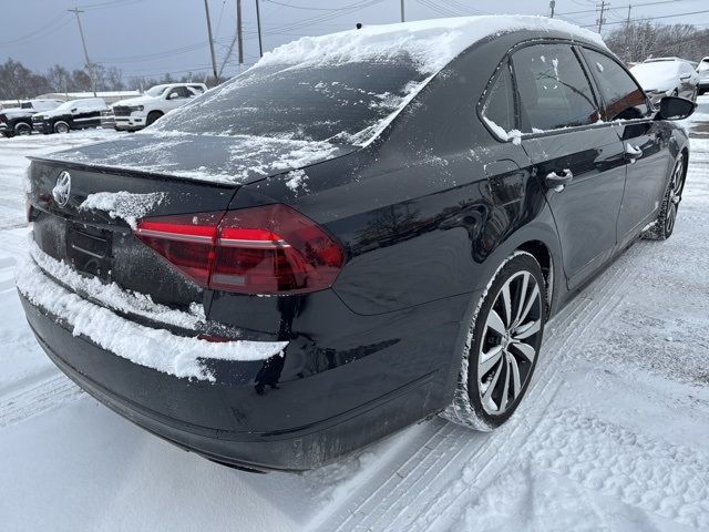 2018 Volkswagen Passat V6 GT