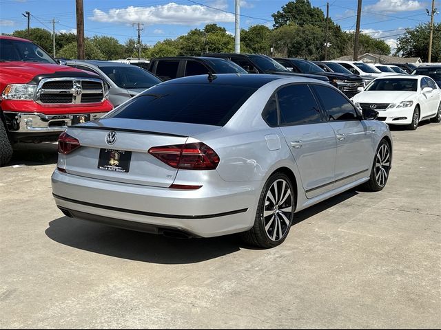 2018 Volkswagen Passat V6 GT