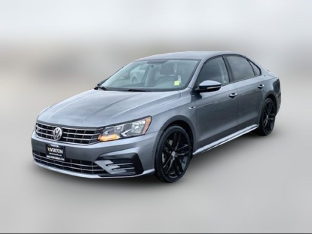 2018 Volkswagen Passat 